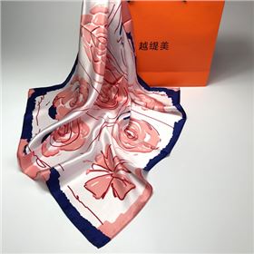 真絲圍巾怎么除皺——真絲圍巾、真絲絲巾。圍巾定制