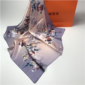 真絲圍巾防曬嗎——真絲圍巾、真絲絲巾、圍巾定制